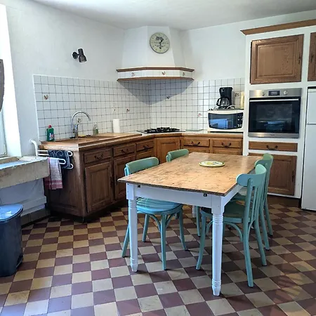 En Lorraine : 3 Ch, Jardin, Proche De Madine - Fr-1-584-335 *