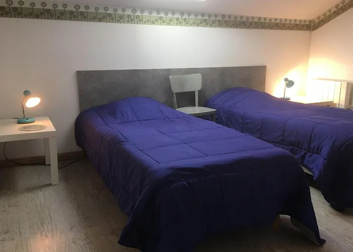 En Lorraine : 3 Ch, Jardin, Proche De Madine - Fr-1-584-335 * Saint-Baussant