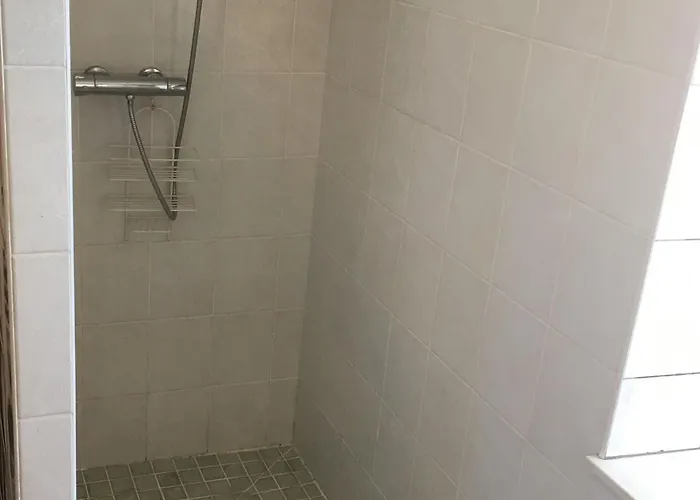 En Lorraine : 3 Ch, Jardin, Proche De Madine - Fr-1-584-335 Prázdninový dům